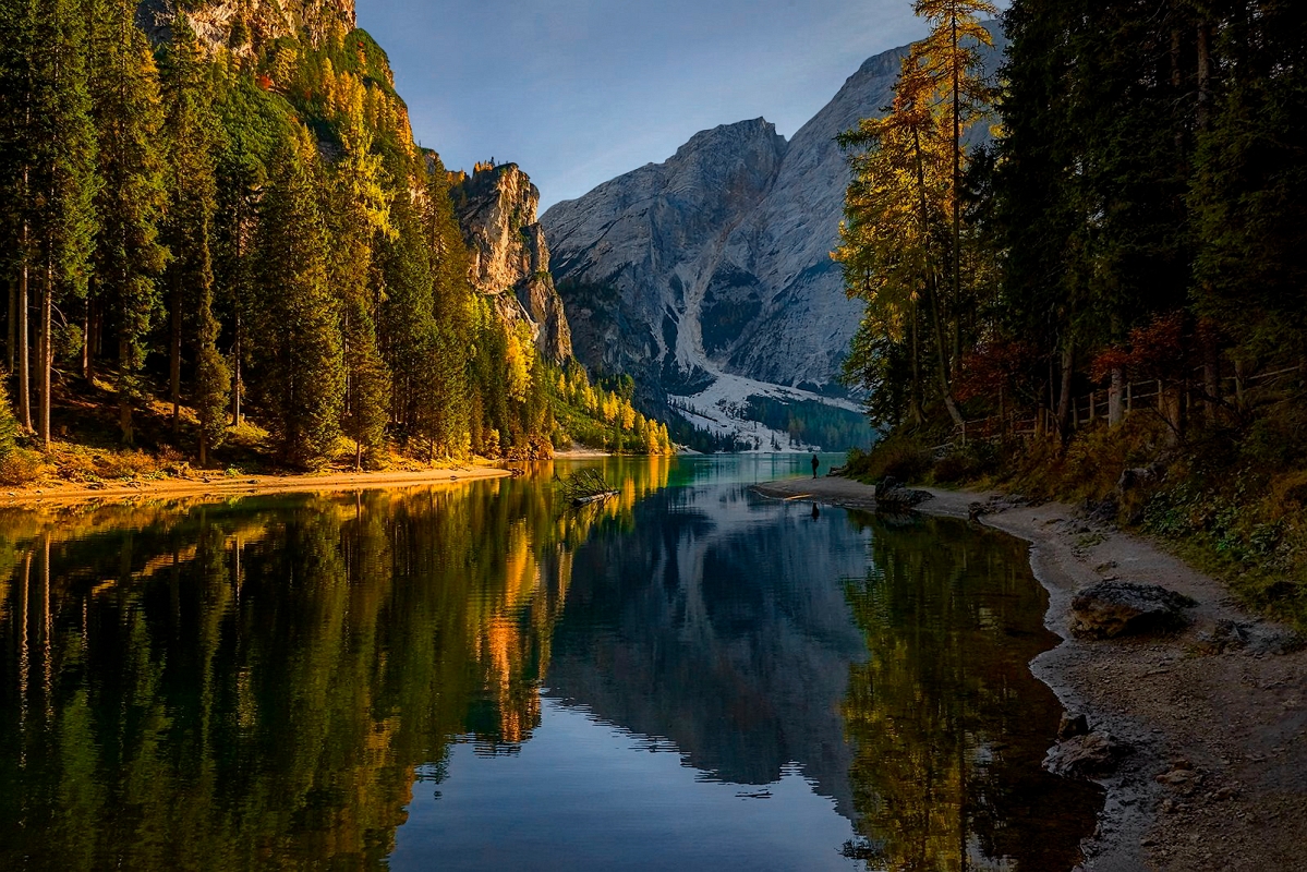 DSC_4388orgMinDk.jpg - " Lago di Braies " .... 12 11 2017 zdjecie otrzymało tytuł  zdjecia dnia "photooftheday" na portalu Ateliora.com http://www.ateliora.com/pl/image/310878