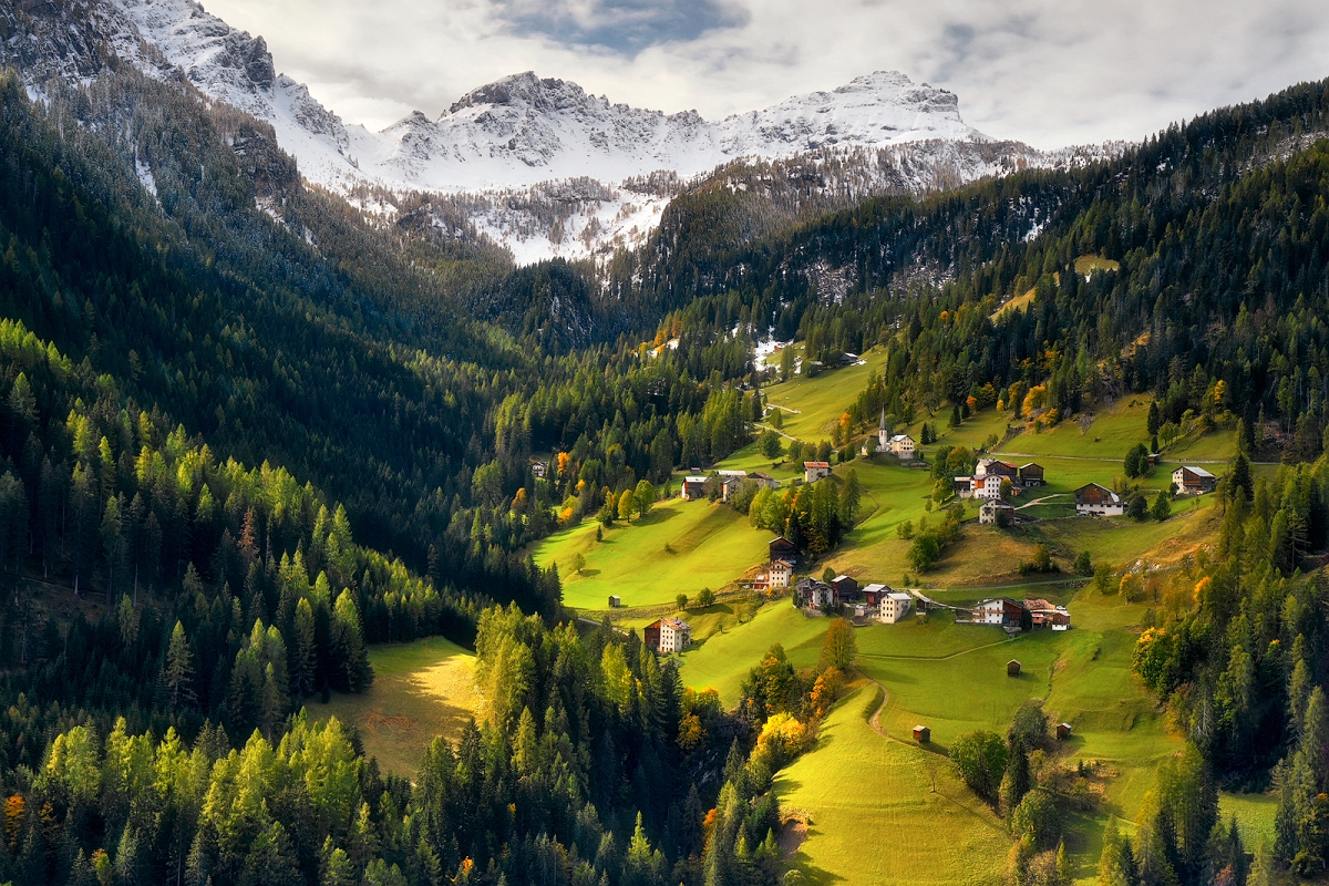 _DSC5169MinD.jpg - Pazdziernik 2020_Dolomity , Włochy, okolice Capriolli