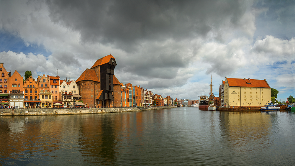 Zuraw_Panorama2k2min.jpg - * Szersze spojrzenie *