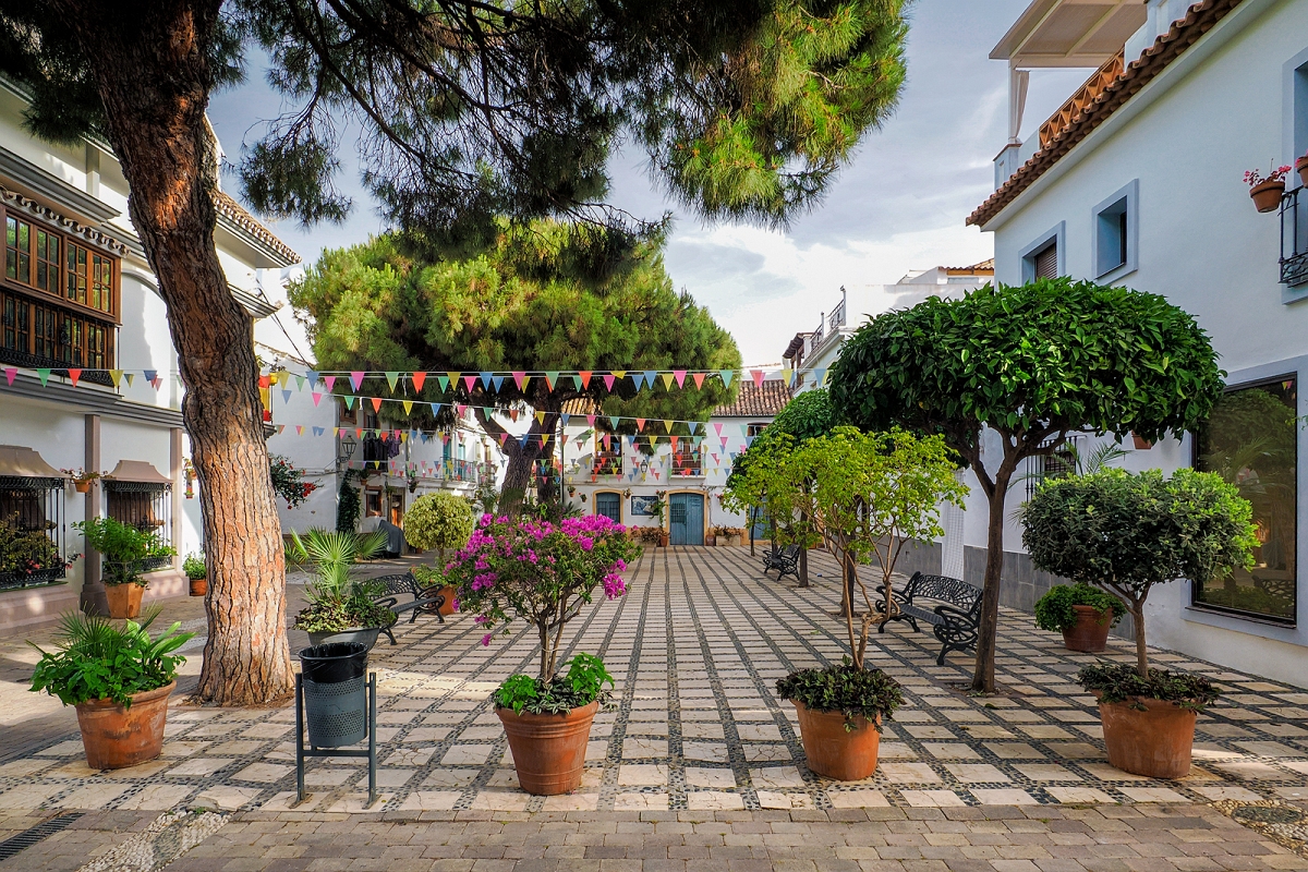 _6070426MinD.jpg - Estepona