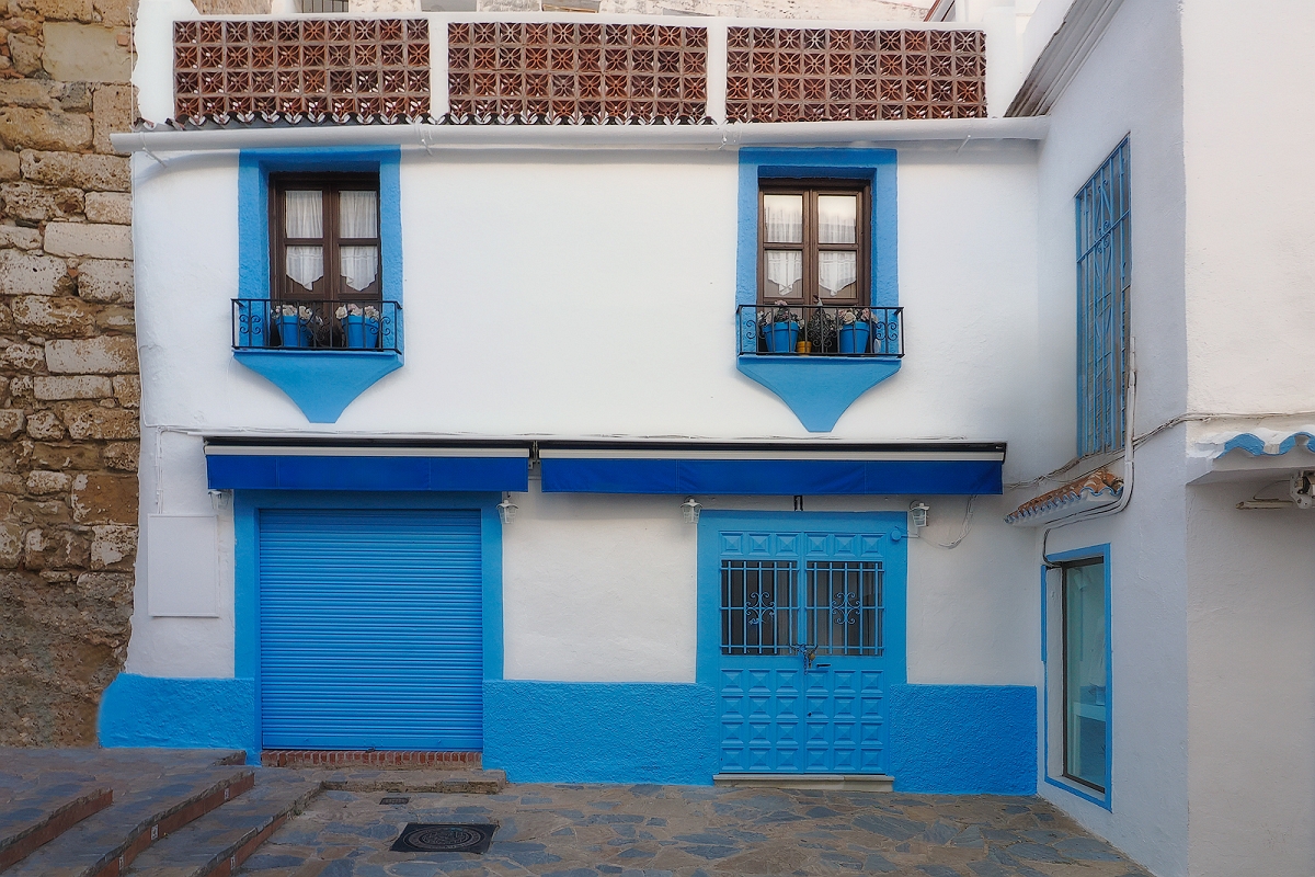 _6100621MinD.jpg - Marbella