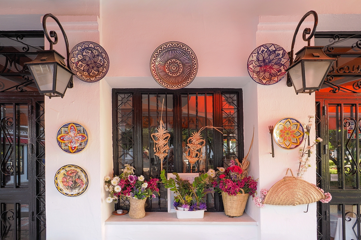 _6100635MinD.jpg - Marbella