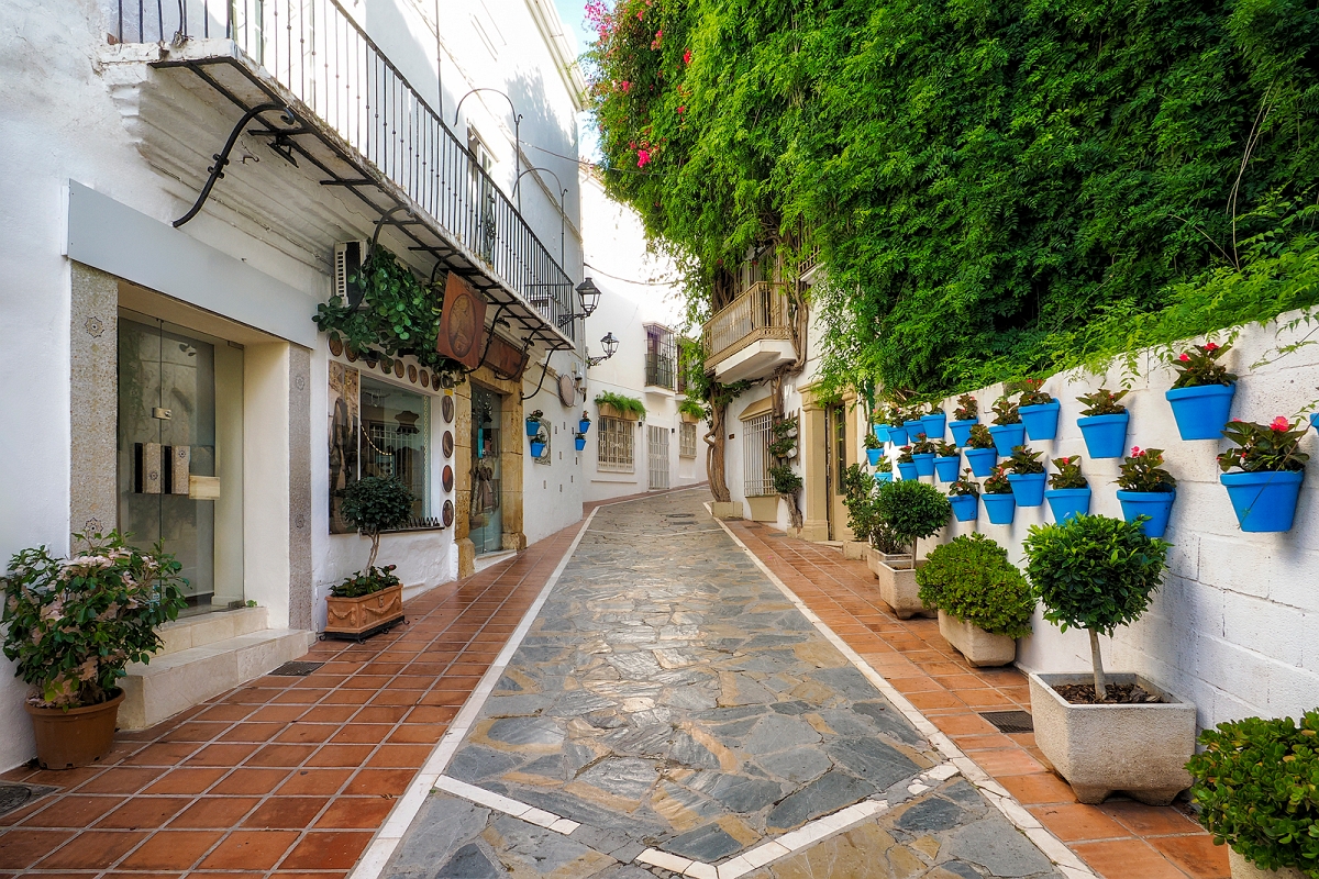_6100700MinD.jpg - Marbella