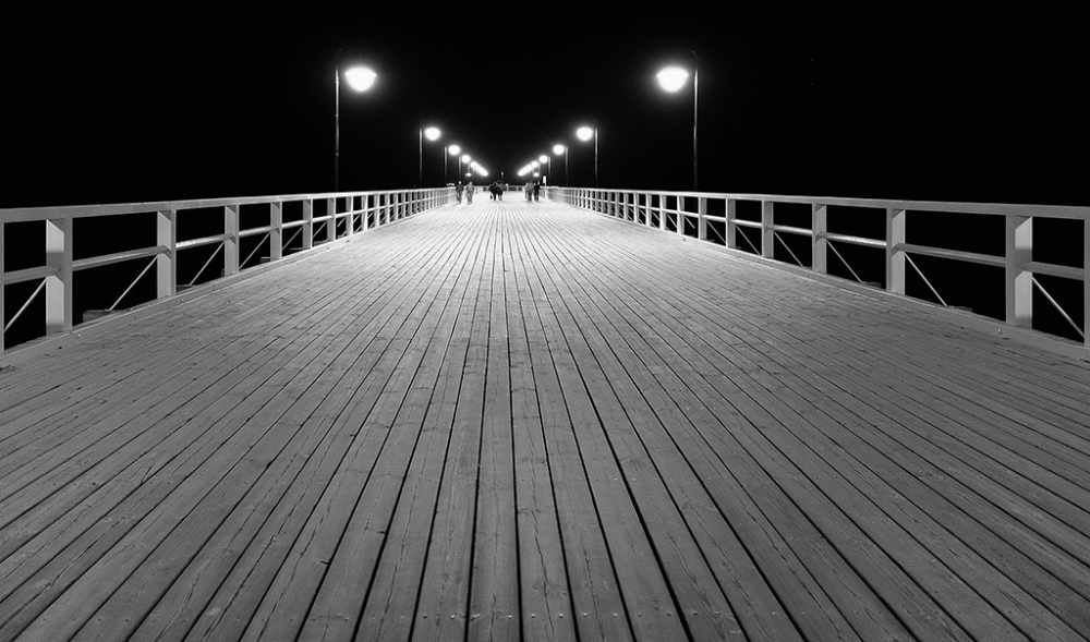 DSC_4352bwCropK.jpg - * Spacer na molo II *