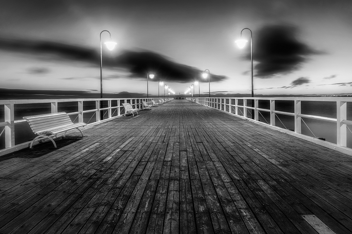 _DSC9364BWAMinDk.jpg - Molo