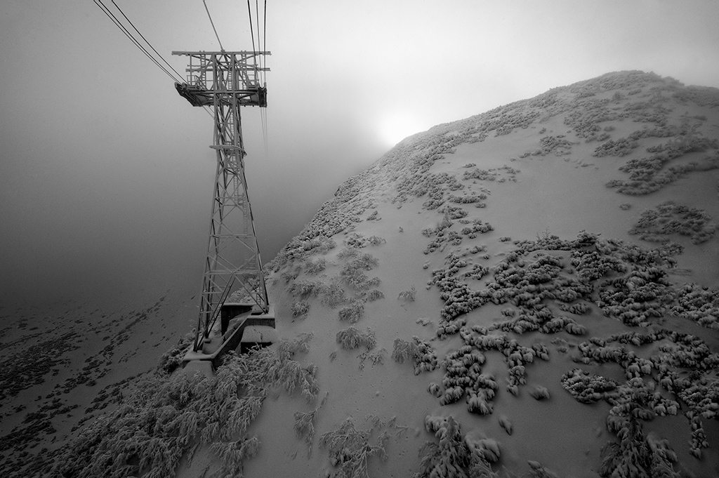 DSC_7378BW1.jpg - * Jadac na szczyt, na Kasprowy *