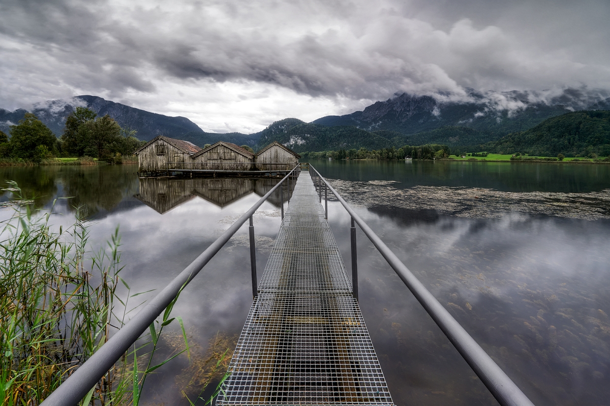 _DSC7864MinD.jpg - Pochmurny dzien nad jeziorem