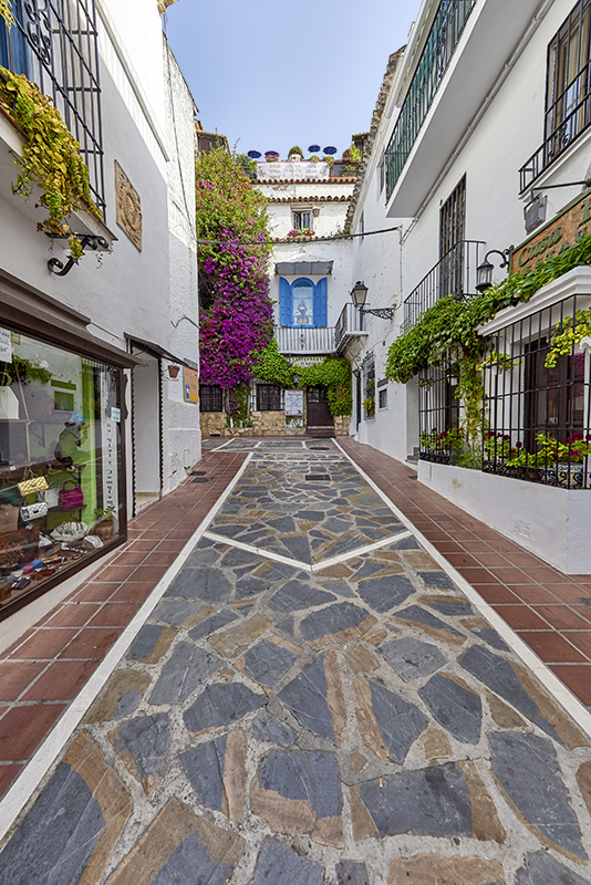 DSC_7591kmin.jpg - Hiszpania, Marbella, wybrzeze Costa Del Sol urokliwe uliczki starego miasta