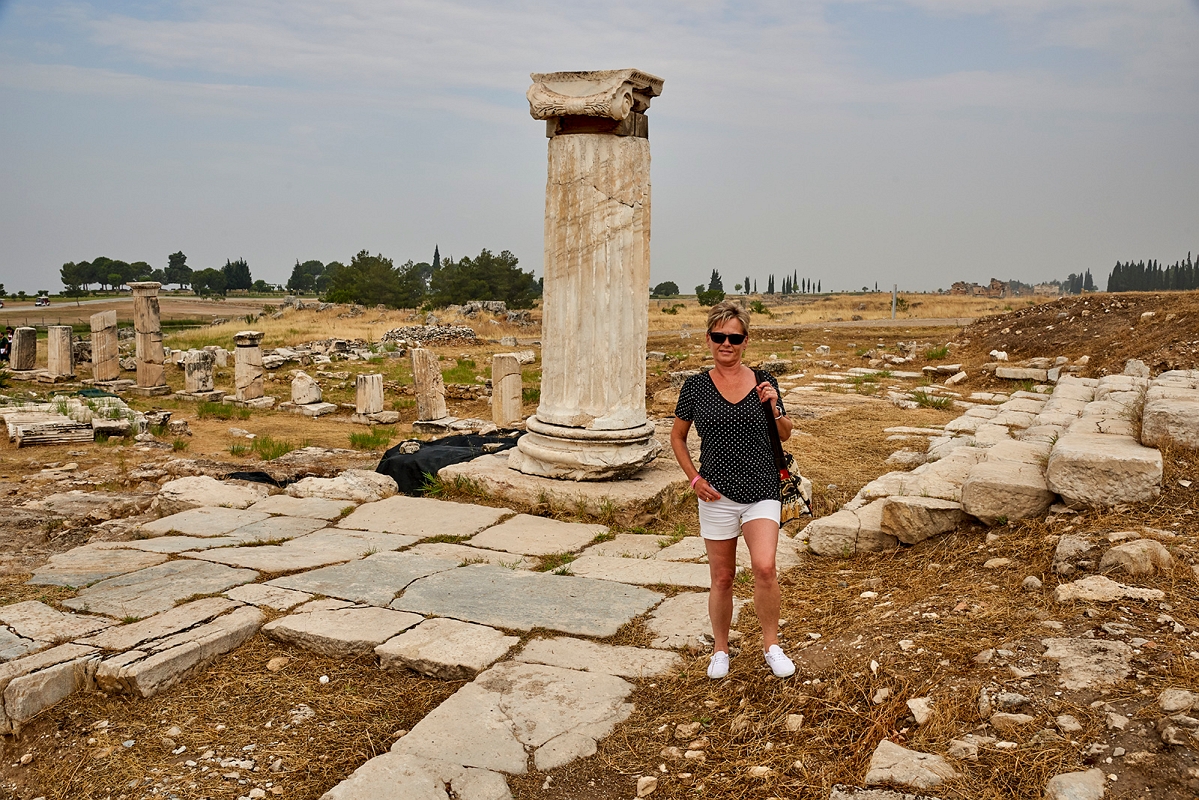 DSC_0180minD.jpg - Ruiny starozytnego miasta Hierapolis, okolice Pamukkale