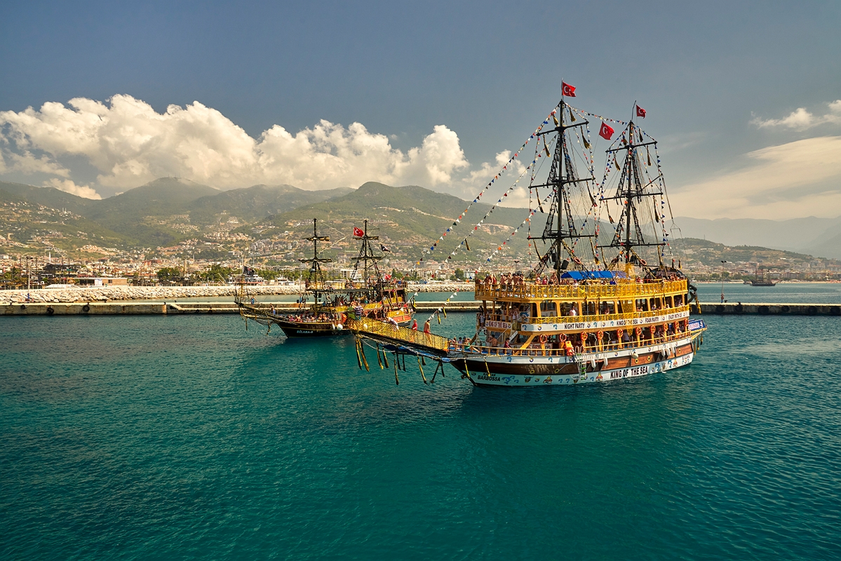 DSC_0956minD.jpg - Alanya  i statki retro dla turystow na rejsy po zatoce