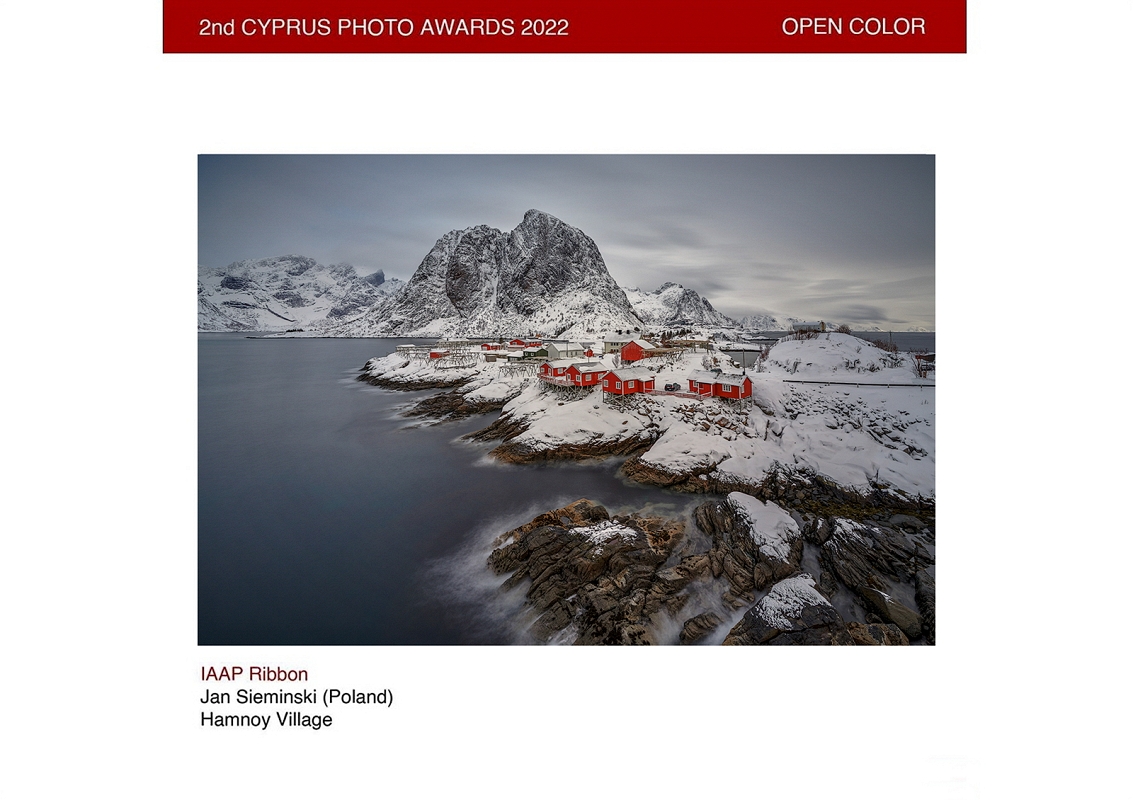 2ND CYPRUS PHOTO AWARDS 2022 -IAAP RIBBON Hamnoy Village kopia Ak.jpg - :Wrzesien 20222 - Cypr  w konkursie 2ND CYPRUSPHOTO AWARDS  2022 fotografia "HAMNOY VILLAGE" została nagrodzona IAAP RIBBON, konkurs pod patronatem Photographic Society Of America