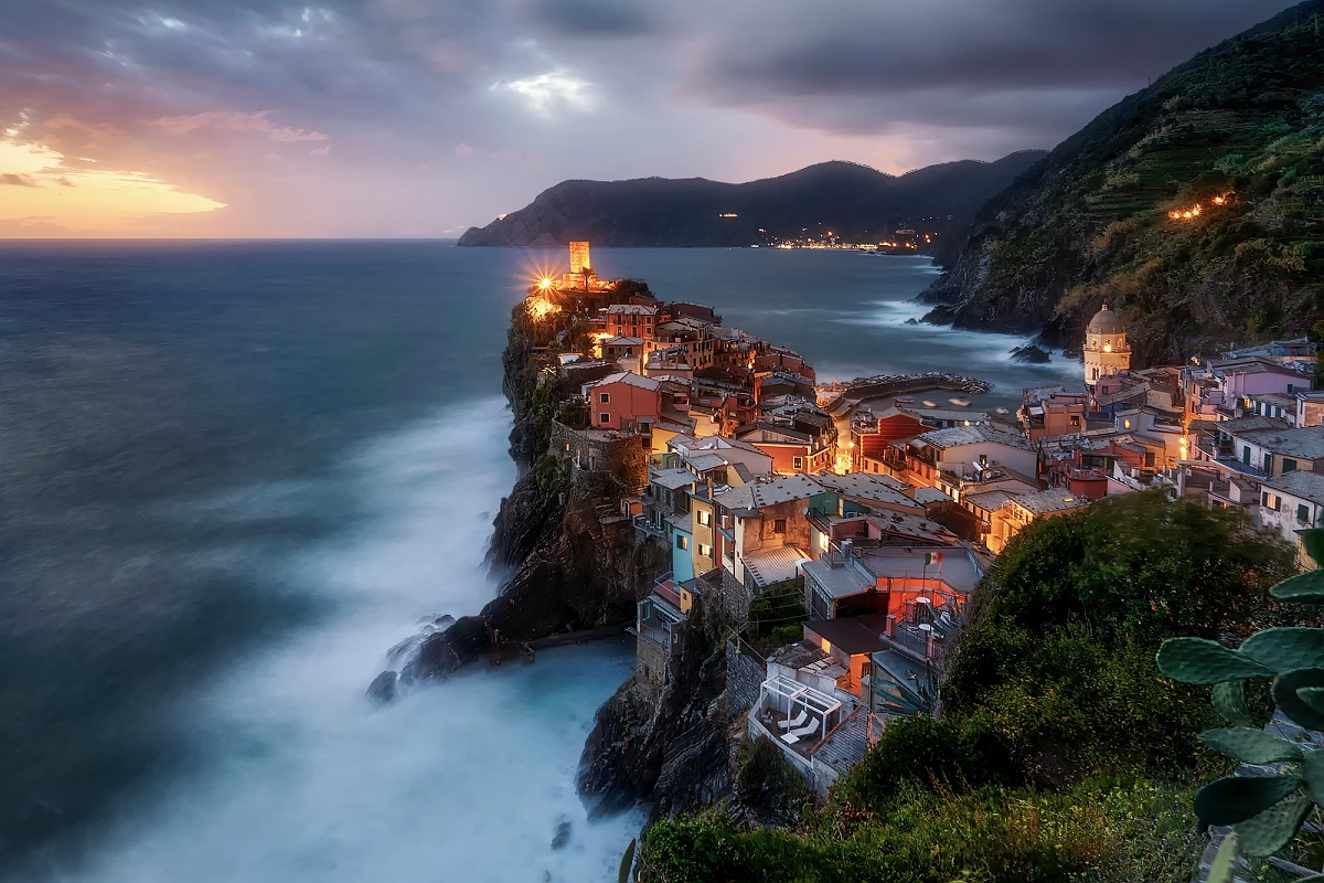N-3.jpg - Czerwiec 2022 w konkursie NAVYA AWARDS, Indie,  fotografia VERNAZZA  zdobyła JSP Bronze Medal